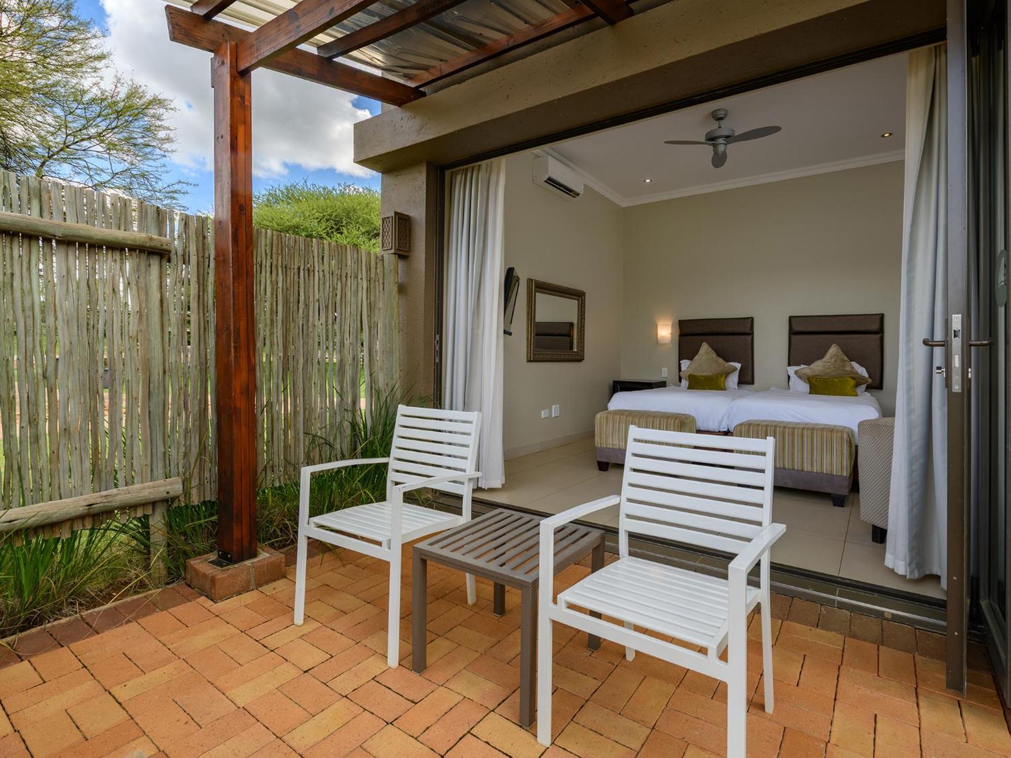 Monomotapa Village @ Legend Golf And Safari Resort Golders Green Exterior photo
