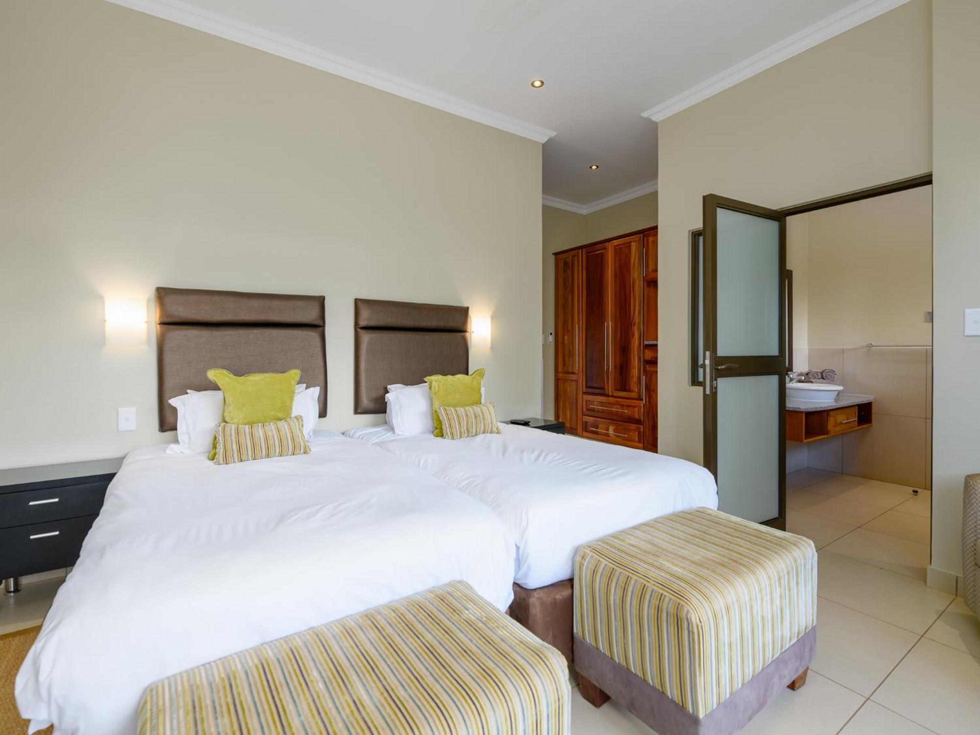 Monomotapa Village @ Legend Golf And Safari Resort Golders Green Exterior photo